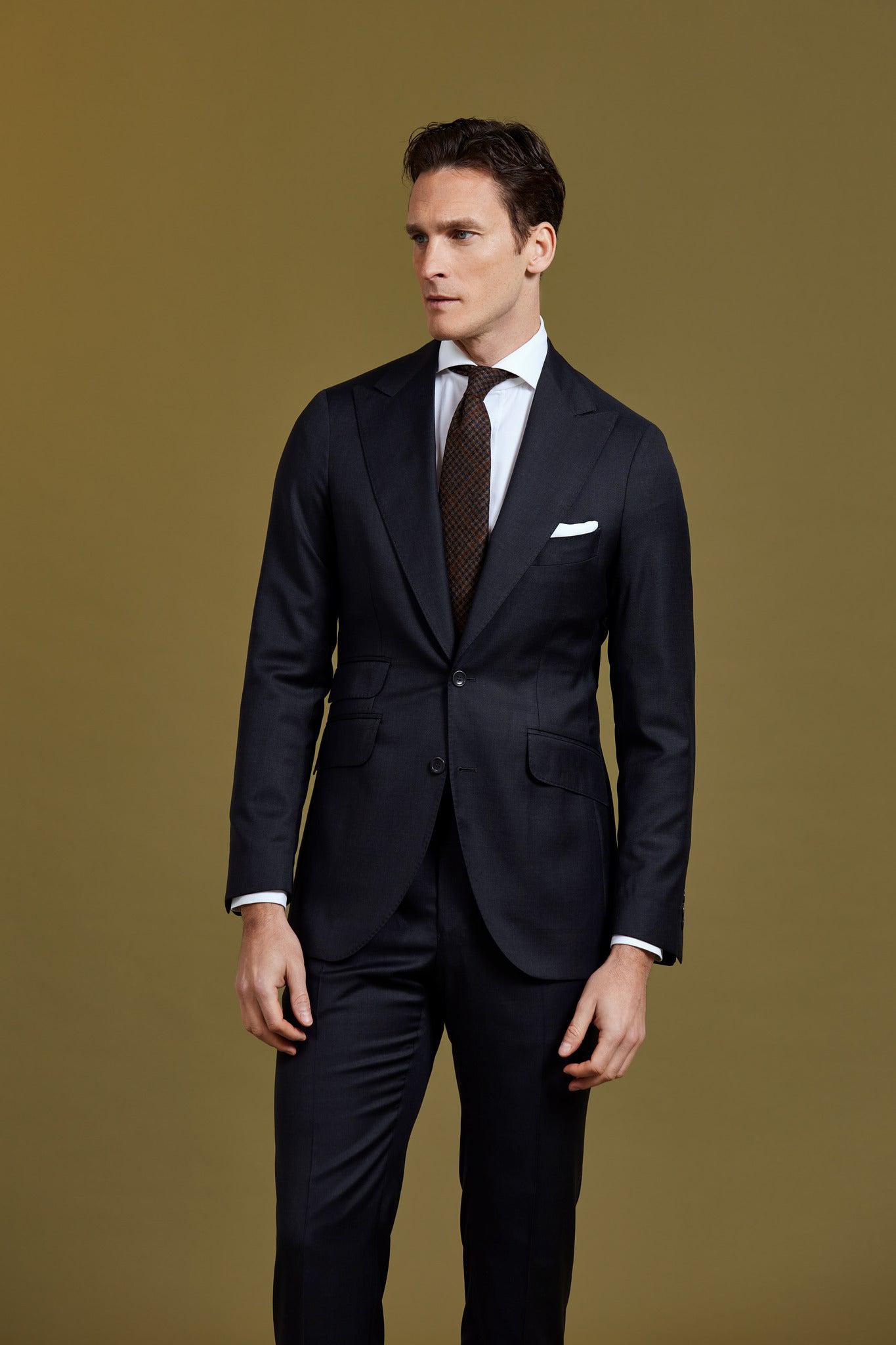 Single-Breasted Dark Grey Wool Suit-BCorner